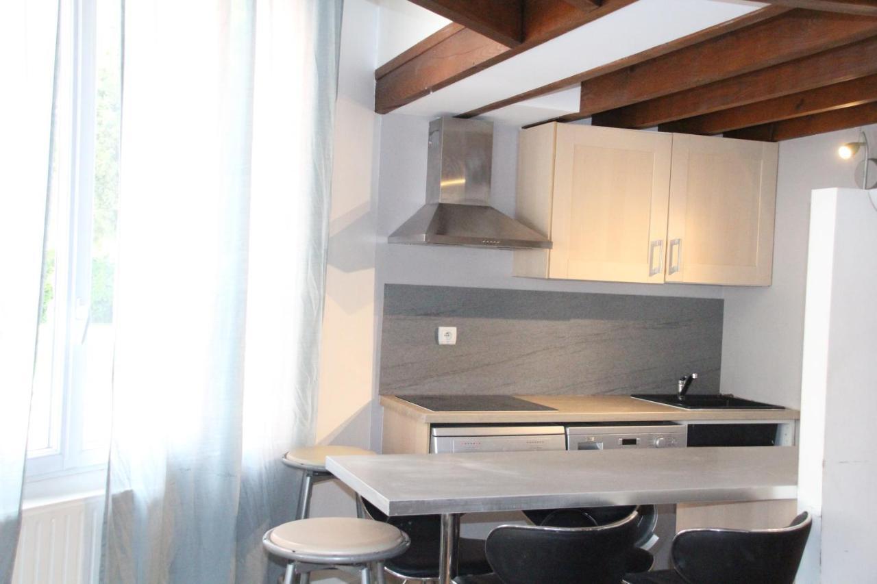 Nogent-sur-Seine Paris Eiffel Tower Et Disney Apartments, Parkings Gratuits Et Securises, 10 Minutes Metro To Paris מראה חיצוני תמונה